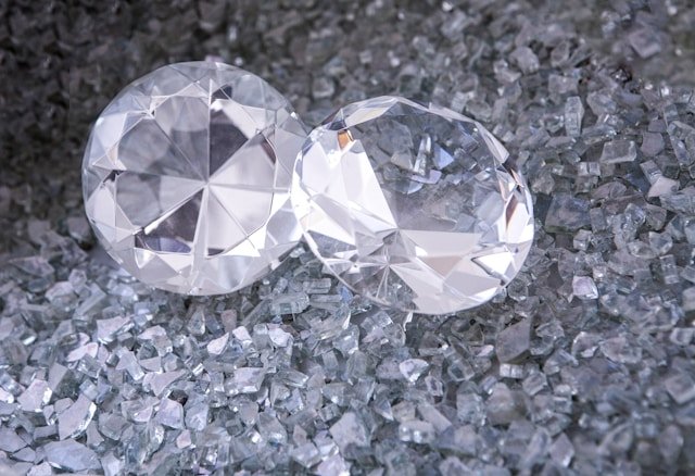 Cuánto cuesta un diamante de 1 quilate según color y pureza