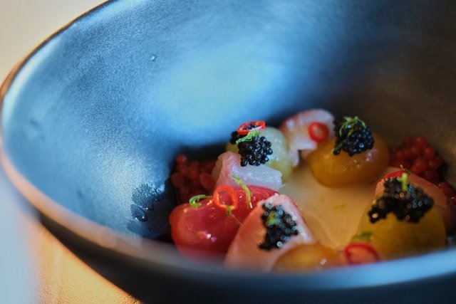 Cómo se come el caviar sin arruinar lo que has pagado
